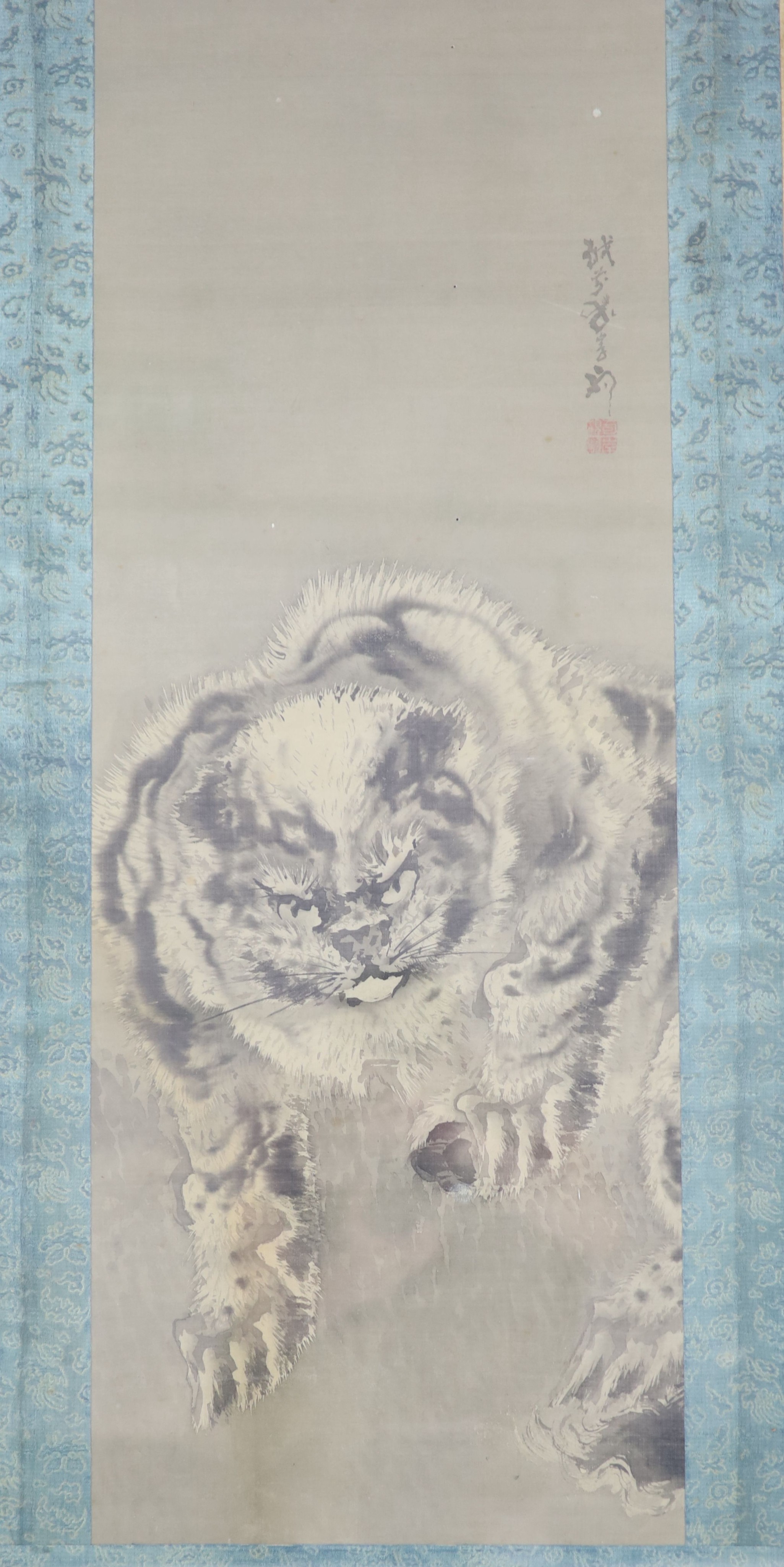 Kishi Ganku (1749-1838), a pair of Sumi paintings on silk of snow leopards, signed Tenkai Ganku, Images 104cm x 49.5cm